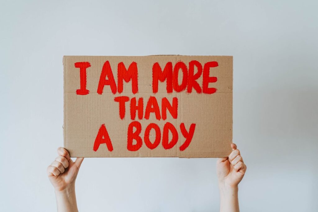 cuerpos reales body positive extrema delgadez feminismo y cuerpo